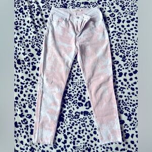 Sweet soft pink tye dye Levi’s Jeans